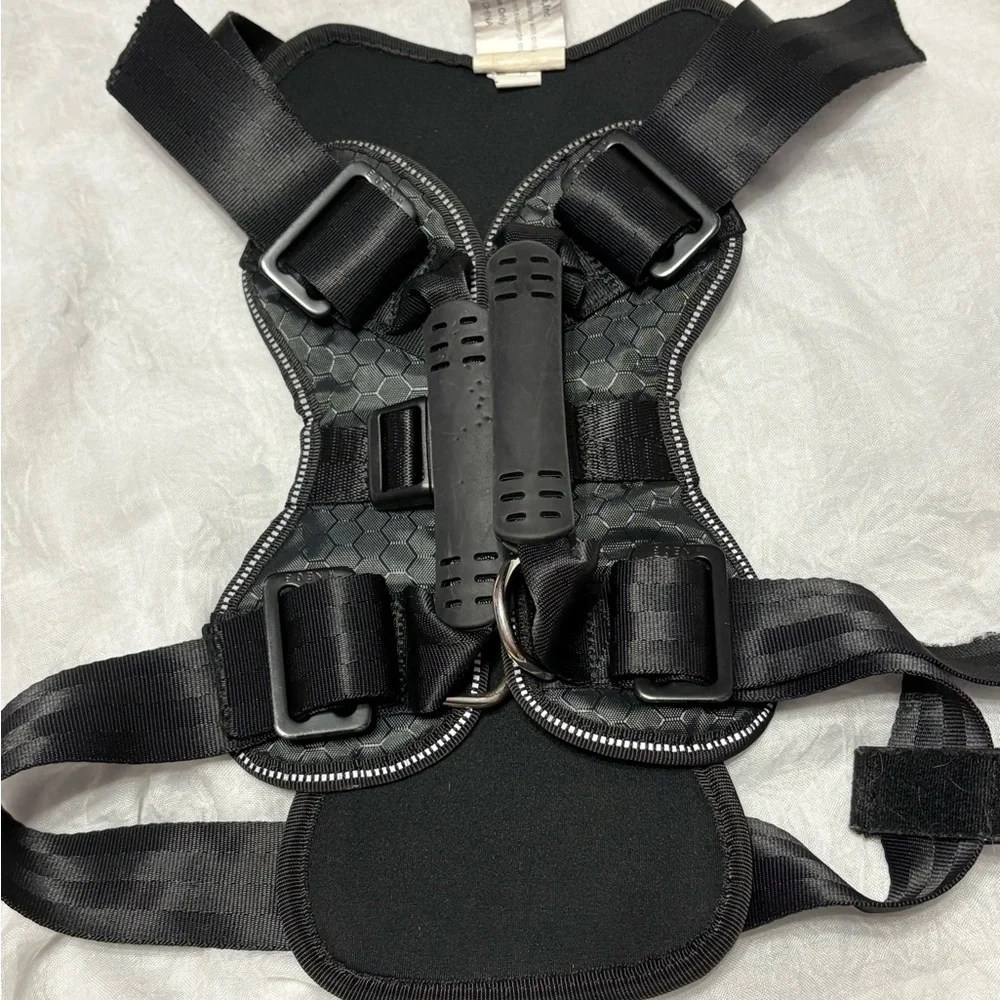Sherpa Crash-Tested Seatbelt Safety Dog Harness- Large - Picture 3 of 8